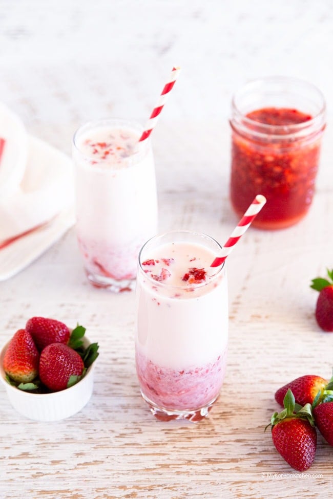 Easy Korean Strawberry Milk: 3-Ingredient Homemade Delight